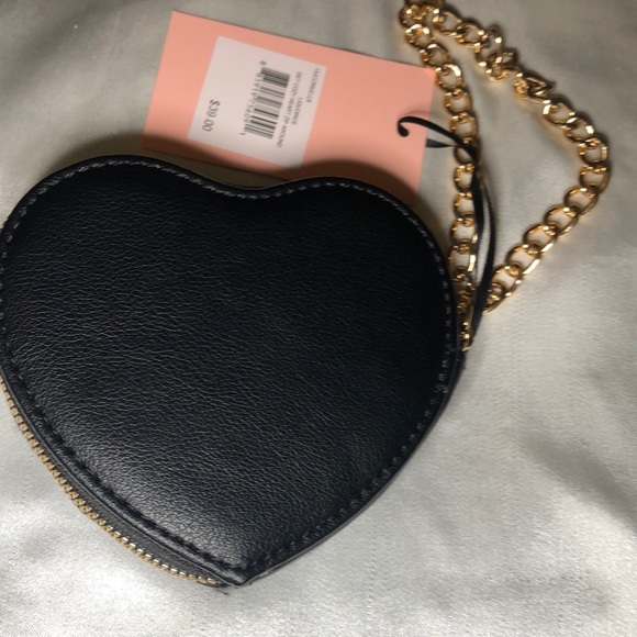 Juicy Couture Liquorice Get Cozy Faux Fur Heart Zip Around Wristlet JC Logo NWT - Picture 10 of 16